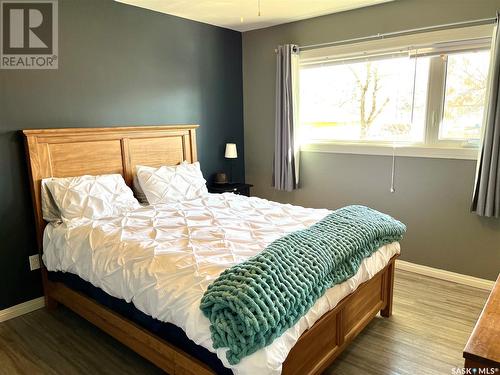 444 2Nd Street E, Shaunavon, SK - Indoor Photo Showing Bedroom