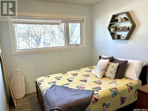 444 2Nd Street E, Shaunavon, SK - Indoor Photo Showing Bedroom