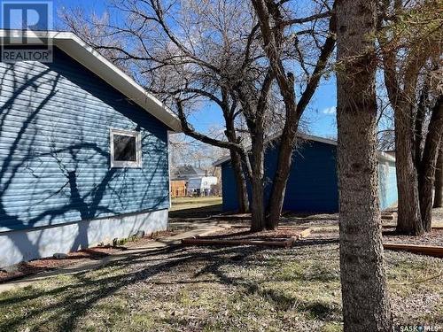 444 2Nd Street E, Shaunavon, SK - Outdoor