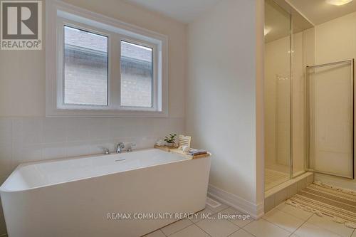 59 Hoad Street, Clarington, ON - Indoor Photo Showing Bathroom