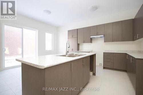 2217 Crystal Drive, Oshawa (Kedron), ON - Indoor Photo Showing Kitchen With Double Sink