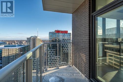 2704 - 340 Queen Street, Ottawa, ON - Outdoor