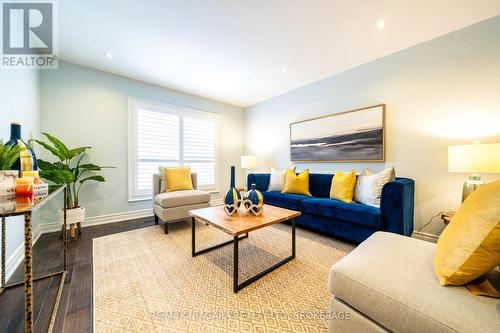 42 Kenhatch Boulevard, Toronto (Agincourt North), ON - Indoor Photo Showing Living Room