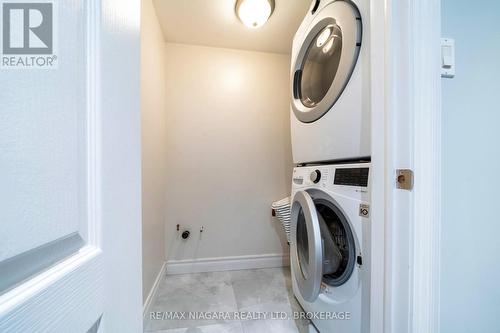 42 Kenhatch Boulevard, Toronto (Agincourt North), ON - Indoor Photo Showing Laundry Room