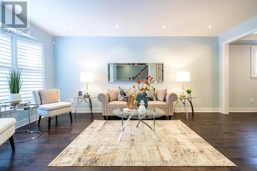 42 Kenhatch Boulevard, Toronto (Agincourt North), ON - Indoor Photo Showing Living Room