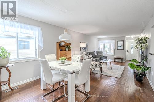 58 Laidlaw Drive, Barrie, ON - Indoor Photo Showing Dining Room