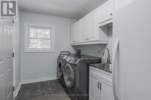 60 Concession 4 E, Tiny, ON - Indoor Photo Showing Laundry Room