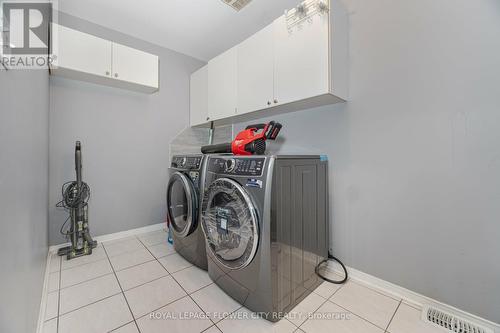 306 Howard Crescent, Orangeville, ON - Indoor Photo Showing Laundry Room