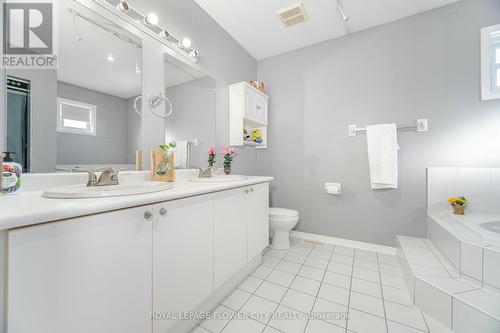 306 Howard Crescent, Orangeville, ON - Indoor Photo Showing Bathroom