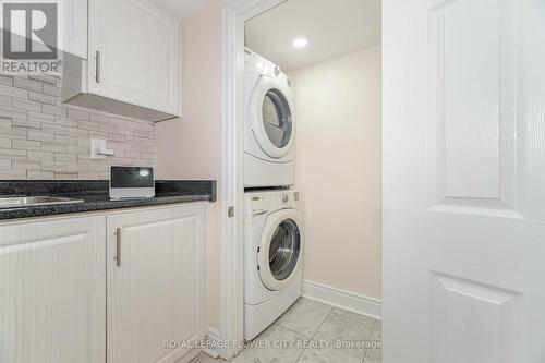 306 Howard Crescent, Orangeville, ON - Indoor Photo Showing Laundry Room