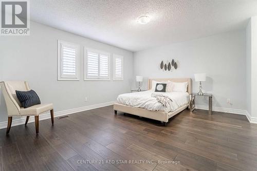 32 Gold Park Place, Brampton, ON - Indoor Photo Showing Bedroom