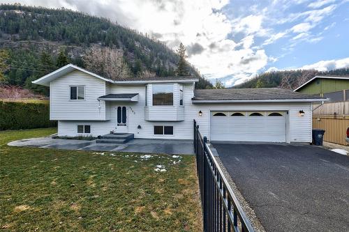 1143 Thompson Avenue, Chase, BC - Outdoor