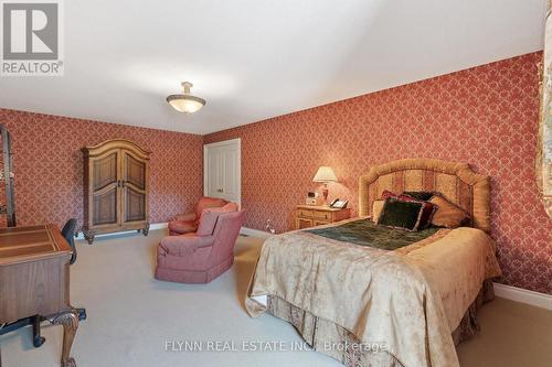 18 Park Court, Niagara-On-The-Lake, ON - Indoor Photo Showing Bedroom