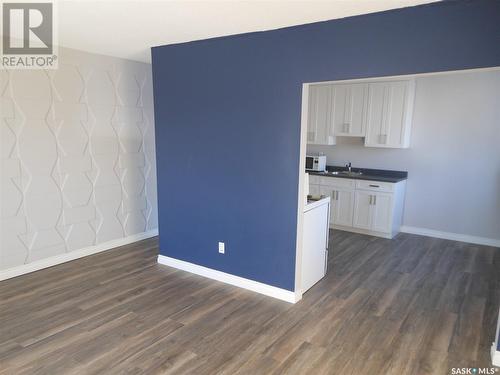 2712 7Th Avenue, Regina, SK - Indoor Photo Showing Other Room