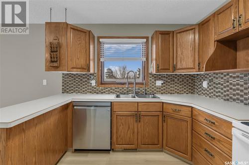 309 561 Broadway Street W, Fort Qu'Appelle, SK - Indoor Photo Showing Kitchen With Double Sink