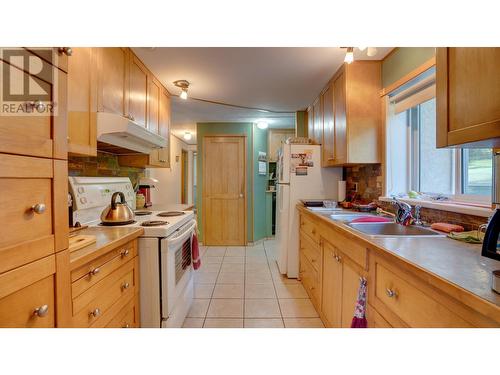 2868 Coates Road, Sorrento, BC 