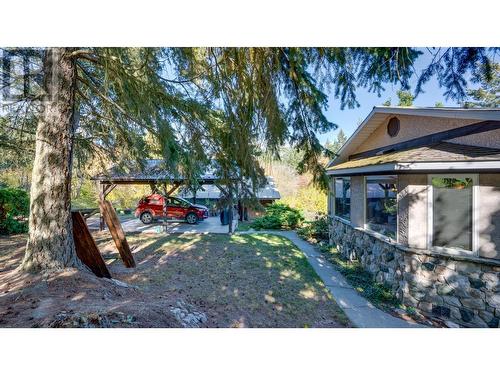 2868 Coates Road, Sorrento, BC 