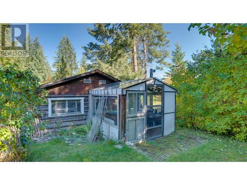 Cabin with Sauna - 2868 Coates Road, Sorrento, BC 