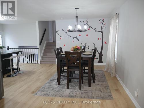 547 Ontario Street, Woodstock (Woodstock - South), ON - Indoor Photo Showing Dining Room