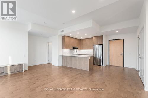 2705 - 340 Queen Street, Ottawa, ON - Indoor Photo Showing Kitchen