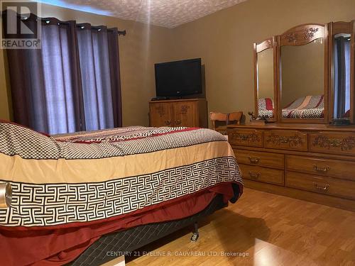 253 Little Street, Temiskaming Shores (Haileybury), ON - Indoor Photo Showing Bedroom