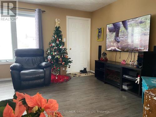 253 Little Street, Temiskaming Shores (Haileybury), ON - Indoor