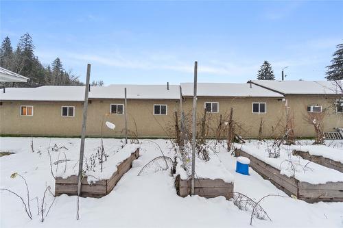 1115 Victoria Road, Revelstoke, BC - Outdoor