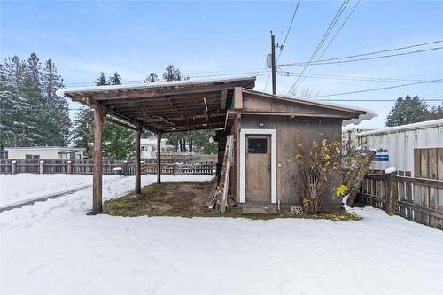 1115 Victoria Road, Revelstoke, BC - Outdoor