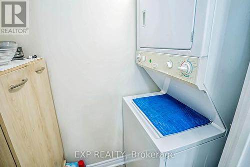 310 - 33 Elm Drive W, Mississauga, ON - Indoor Photo Showing Laundry Room