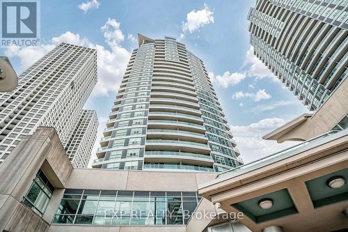 310 - 33 Elm Drive W, Mississauga, ON - Outdoor With Facade