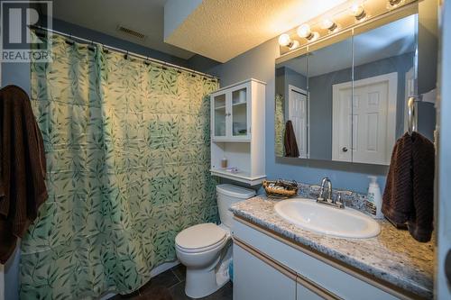 1620 Aberdeen Road, Prince George, BC - Indoor Photo Showing Bathroom