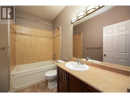 2039 Cornerstone Drive, West Kelowna, BC - Indoor Photo Showing Bathroom