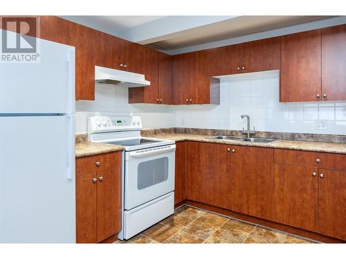 2039 Cornerstone Drive, West Kelowna, BC - Indoor Photo Showing Kitchen With Double Sink