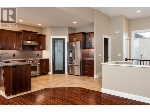 2039 Cornerstone Drive, West Kelowna, BC - Indoor Photo Showing Kitchen