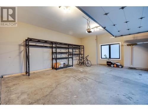 2039 Cornerstone Drive, West Kelowna, BC - Indoor Photo Showing Garage