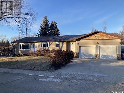 706 Grey Avenue, Grenfell, SK - Outdoor