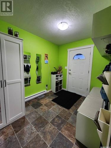 706 Grey Avenue, Grenfell, SK - Indoor