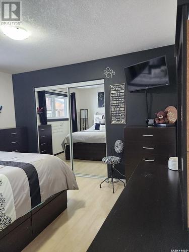 706 Grey Avenue, Grenfell, SK - Indoor Photo Showing Bedroom