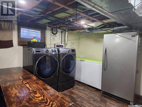 706 Grey Avenue, Grenfell, SK - Indoor Photo Showing Laundry Room