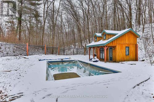 534 Blue Lake Road, Brant, ON - Outdoor