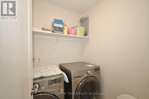 120 Bandelier Way, Ottawa, ON - Indoor Photo Showing Laundry Room