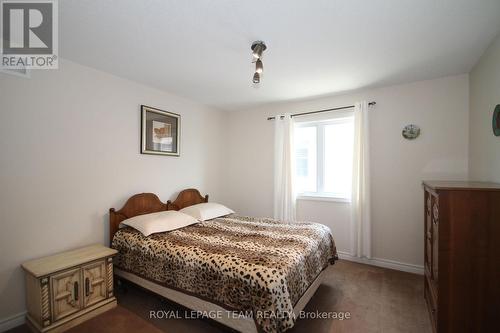 120 Bandelier Way, Ottawa, ON - Indoor Photo Showing Bedroom