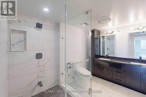 1003 - 7 Townsgate Drive, Vaughan, ON - Indoor Photo Showing Bathroom