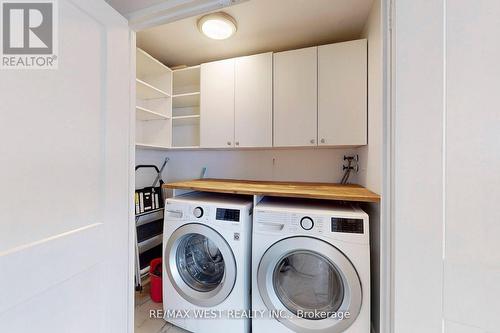 1003 - 7 Townsgate Drive, Vaughan, ON - Indoor Photo Showing Laundry Room