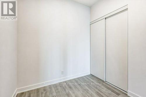 3003 - 30 Upper Mall Way, Vaughan, ON - Indoor Photo Showing Other Room