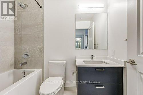 3003 - 30 Upper Mall Way, Vaughan, ON - Indoor Photo Showing Bathroom