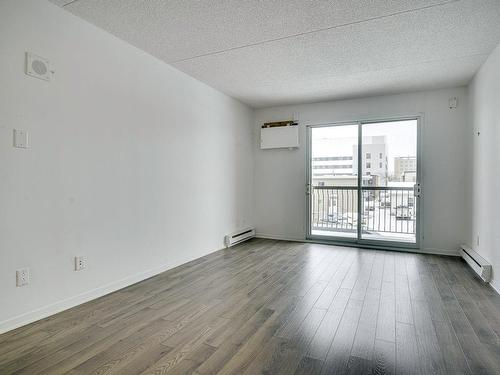 Living room - 243-345 Boul. Jean-Baptiste-Rolland E., Saint-Jérôme, QC - Indoor Photo Showing Other Room