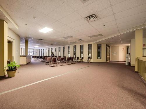 Salle de confÃ©rence - 562-345 Boul. Jean-Baptiste-Rolland E., Saint-Jérôme, QC - Indoor Photo Showing Other Room