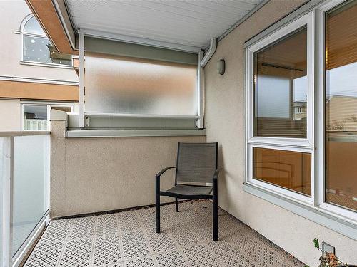 204-2475 Bevan Ave, Sidney, BC - Outdoor With Exterior