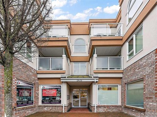 204-2475 Bevan Ave, Sidney, BC - Outdoor With Balcony